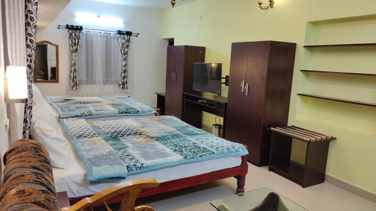 Royal Serene Villas 乌提 外观 照片